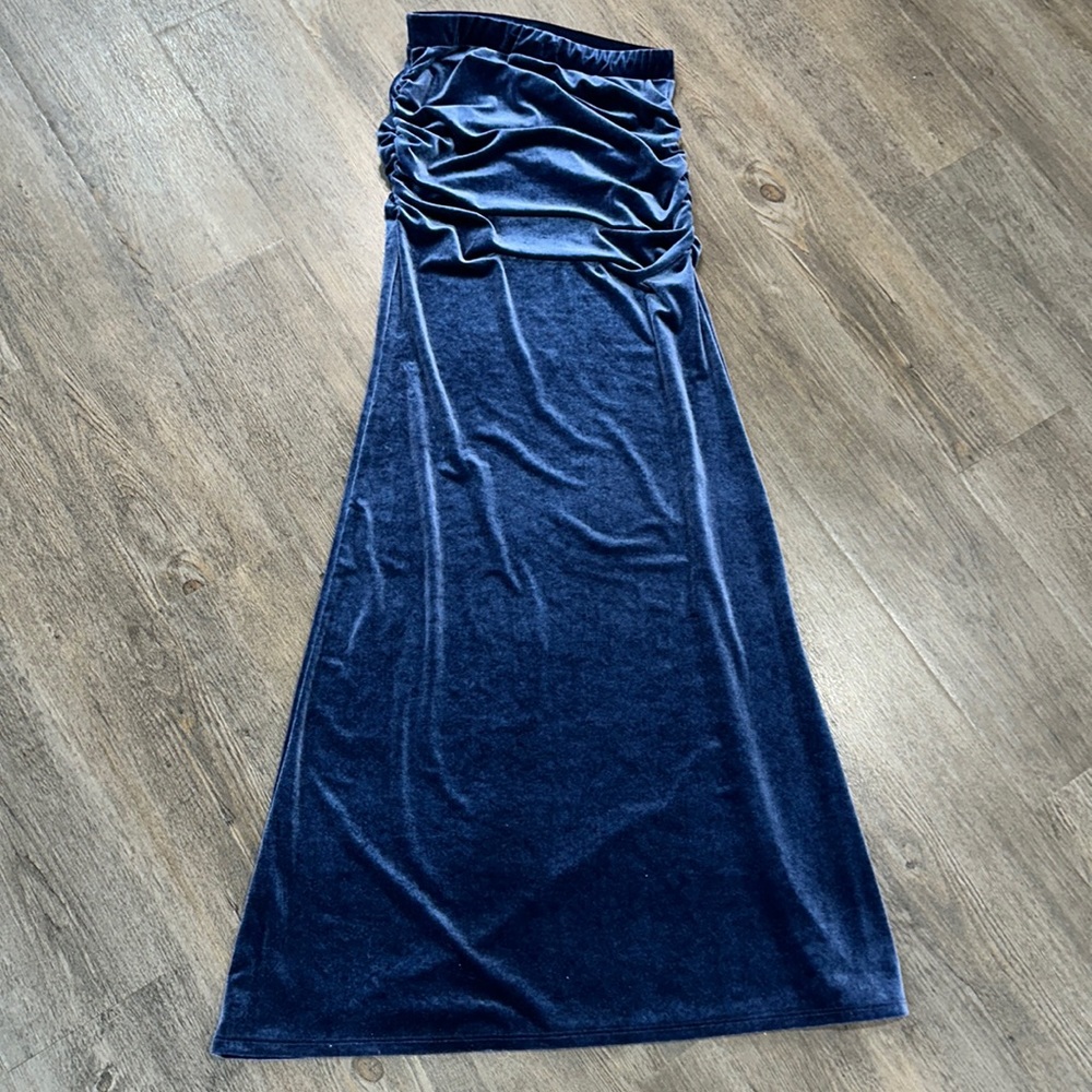Fashion nova velvet blue scrunch skirt